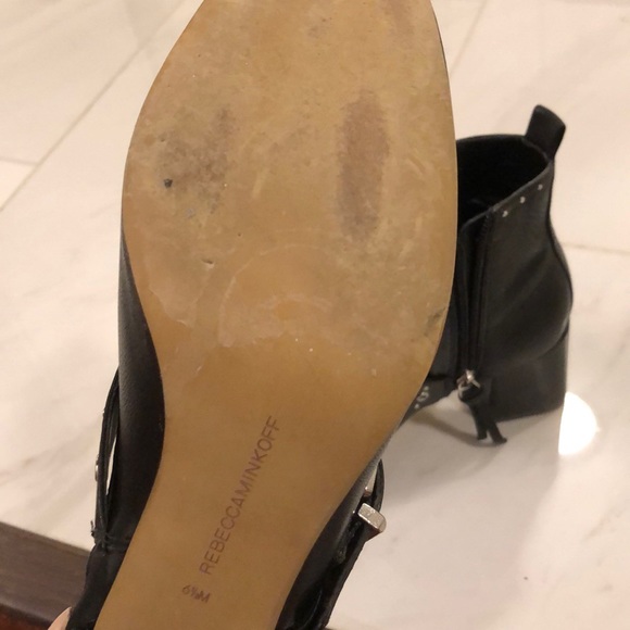 Black leather booties - Picture 4 of 4